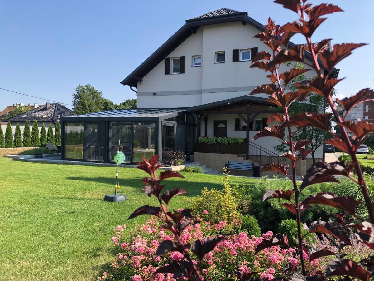 Willa Magnolia - Apartamenty I Pokoje - Rowery, Pokoj Zabaw, Kawa Z Ekspresu Jantar Eksteriør bilde